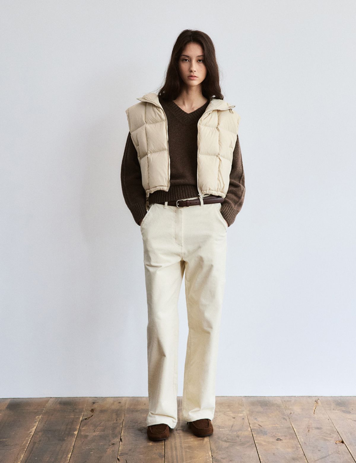 더엘로(THEELO) Square Quilting Down Vest (Beige)