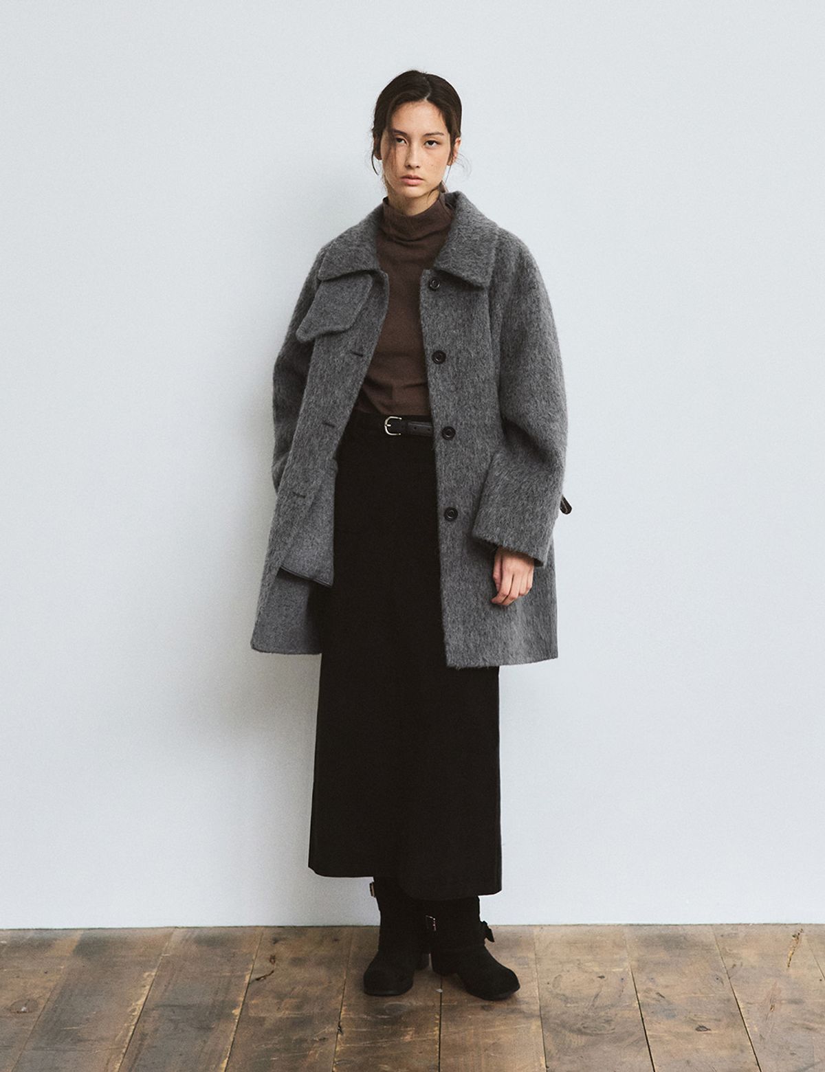 더엘로(THEELO) Shaggy Handmade Coat (Gray)