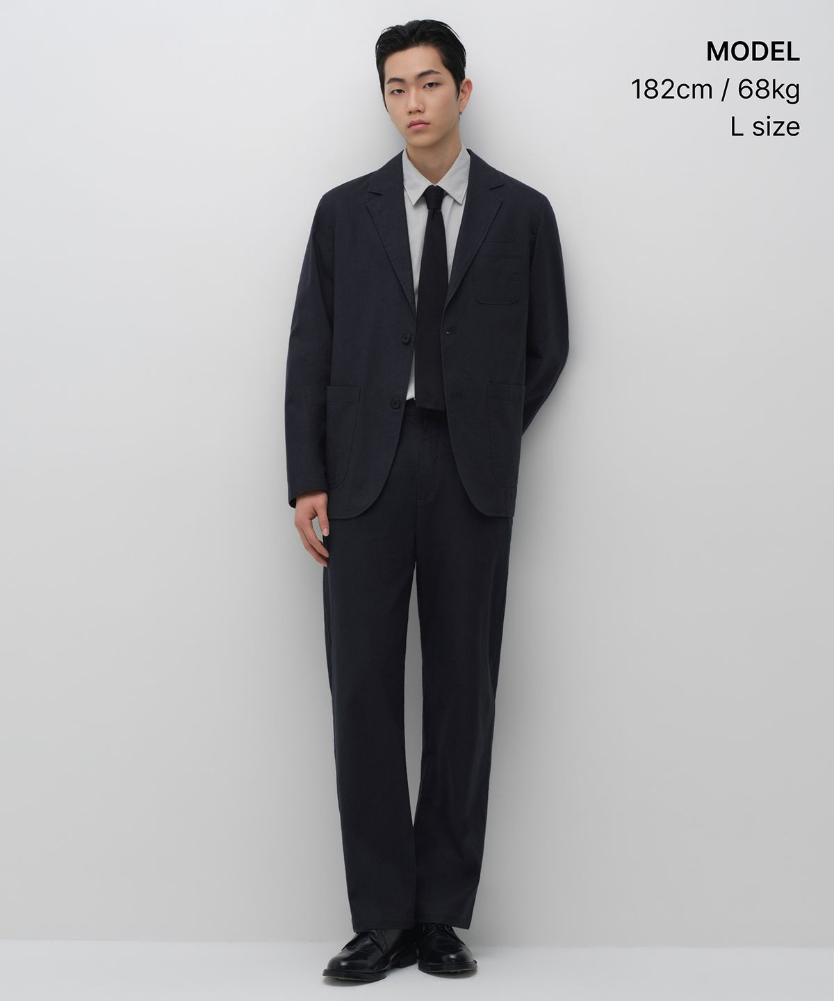 무신사 스탠다드(MUSINSA STANDARD) [시티 워커스] 린넨 블렌드 블레이저 [네이비]