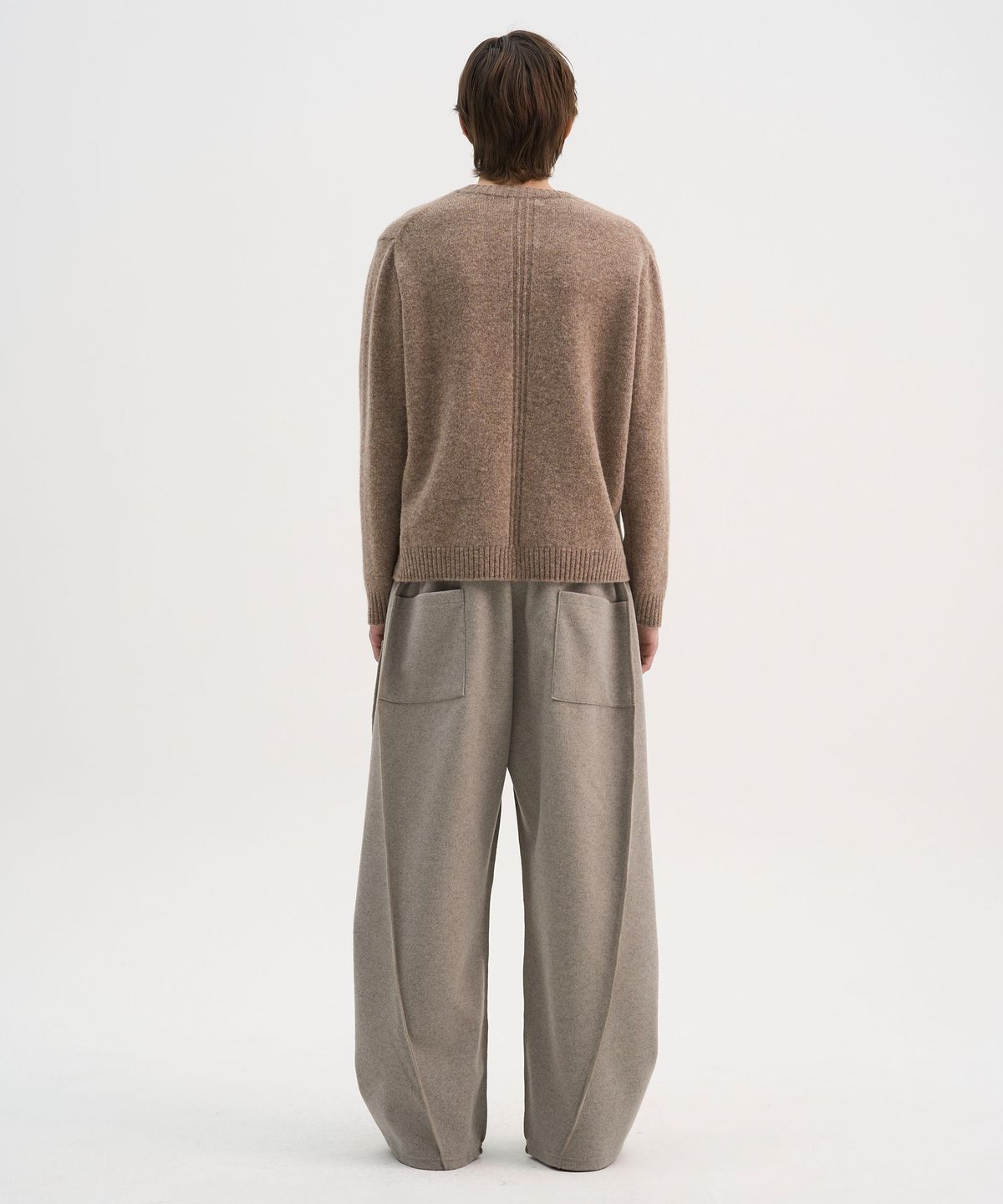 트립르센스(TRIP LE SENS) [F/W]컷 아웃 소프트 커브드 밴딩 팬츠_베이지