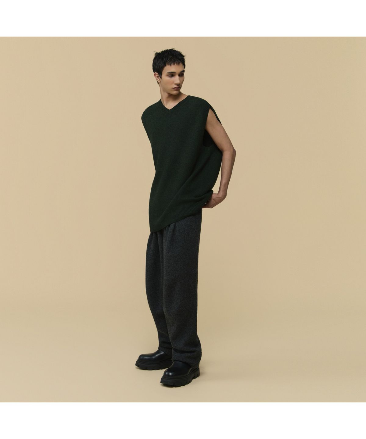 커스텀멜로우(CUSTOMELLOW) [HED MAYNER] Green Wool Twisted Vest CWWAW25992GRX
