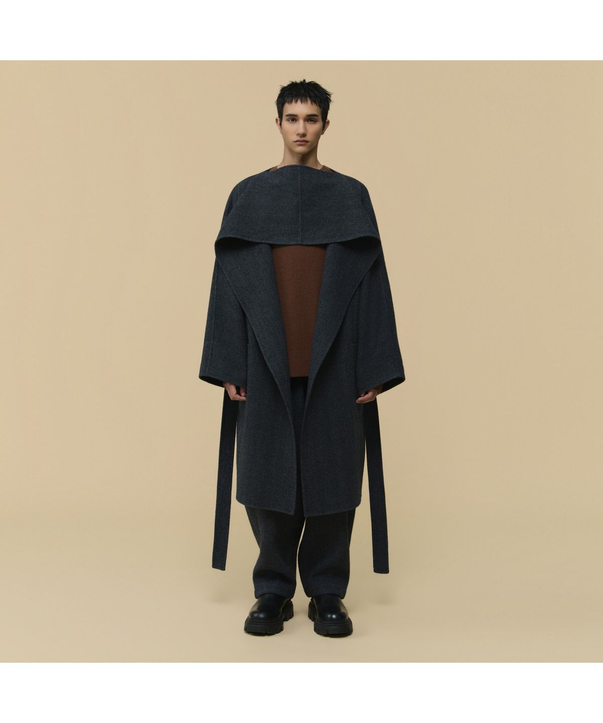 커스텀멜로우(CUSTOMELLOW) [HED MAYNER] Grey Back Slit Robe Coat CWCAW25993NYD
