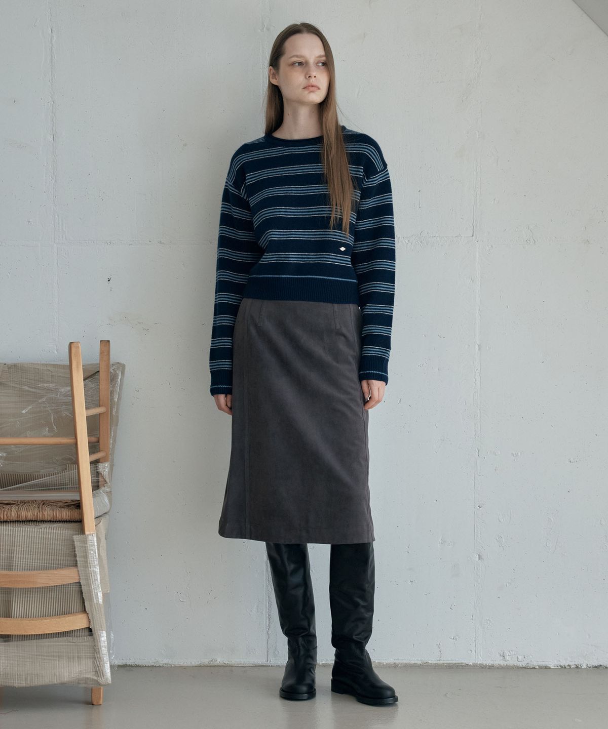 아위(AHWE) MULTI STRIPE KNIT_NAVY