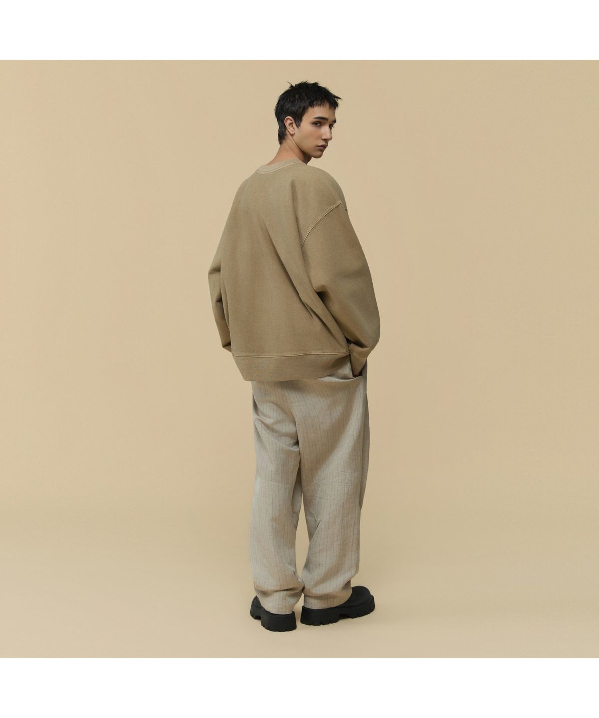 커스텀멜로우(CUSTOMELLOW) [HED MAYNER] Beige Dyed Sweatshirt CWTAW25991KHX