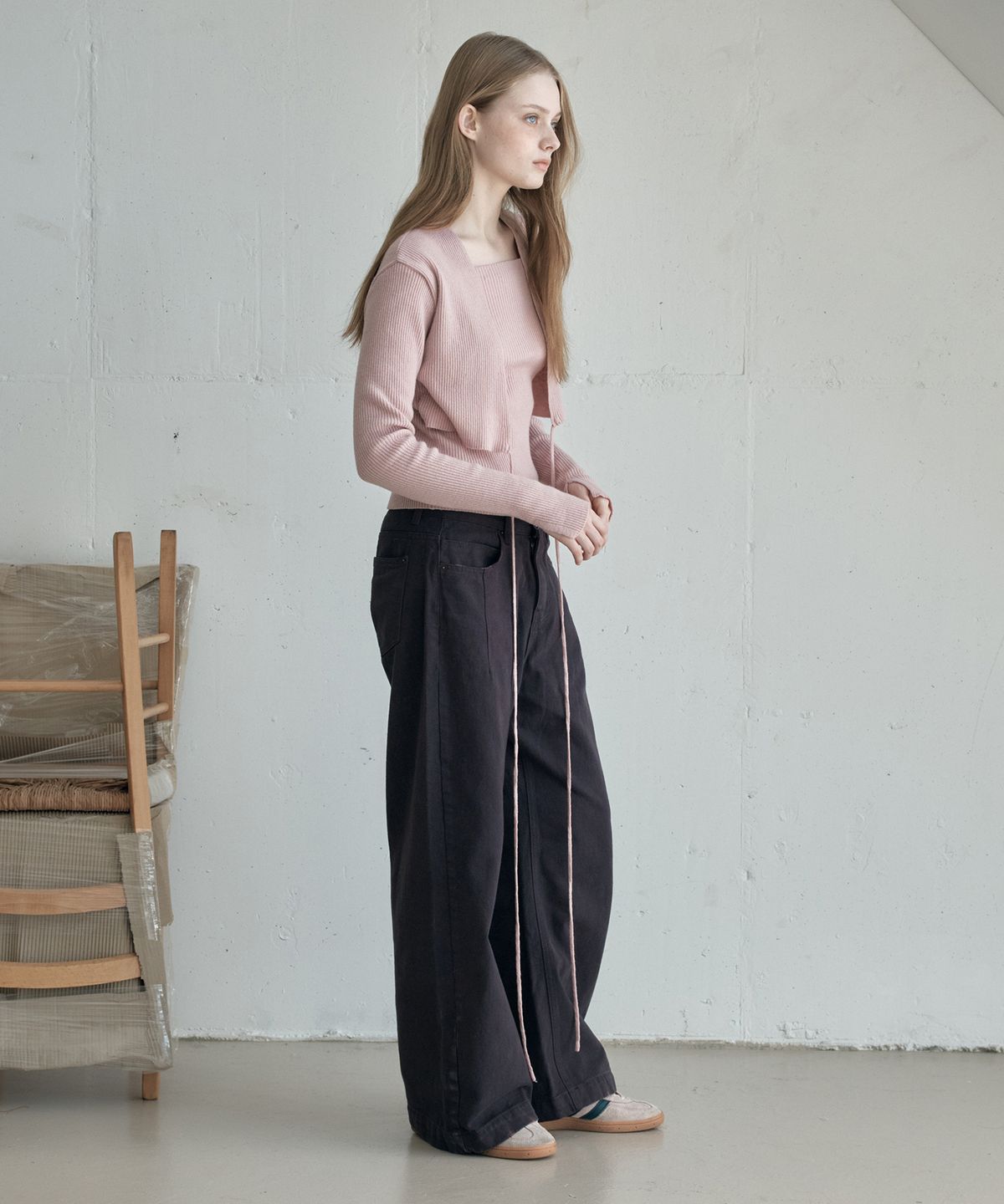 아위(AHWE) WOOL BLEND RIBBED WRAP KNIT_PINK