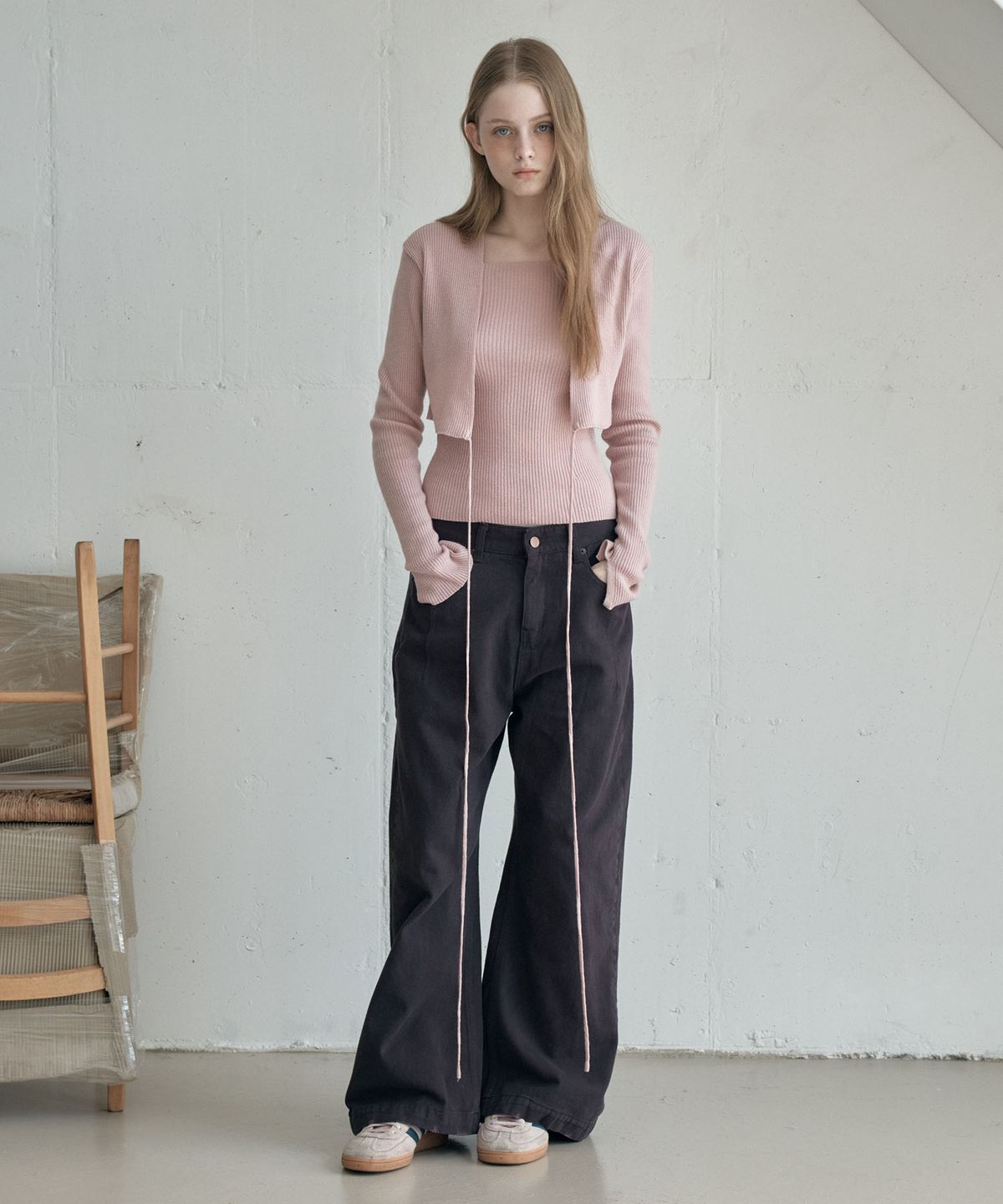 아위(AHWE) WOOL BLEND RIBBED WRAP KNIT_PINK