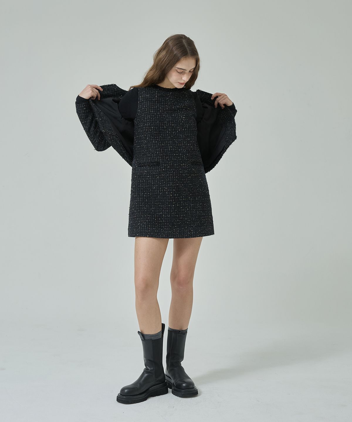 라피네아뜰리에(RAFFINE ATELIER) 클래식 트위드 자켓 블랙