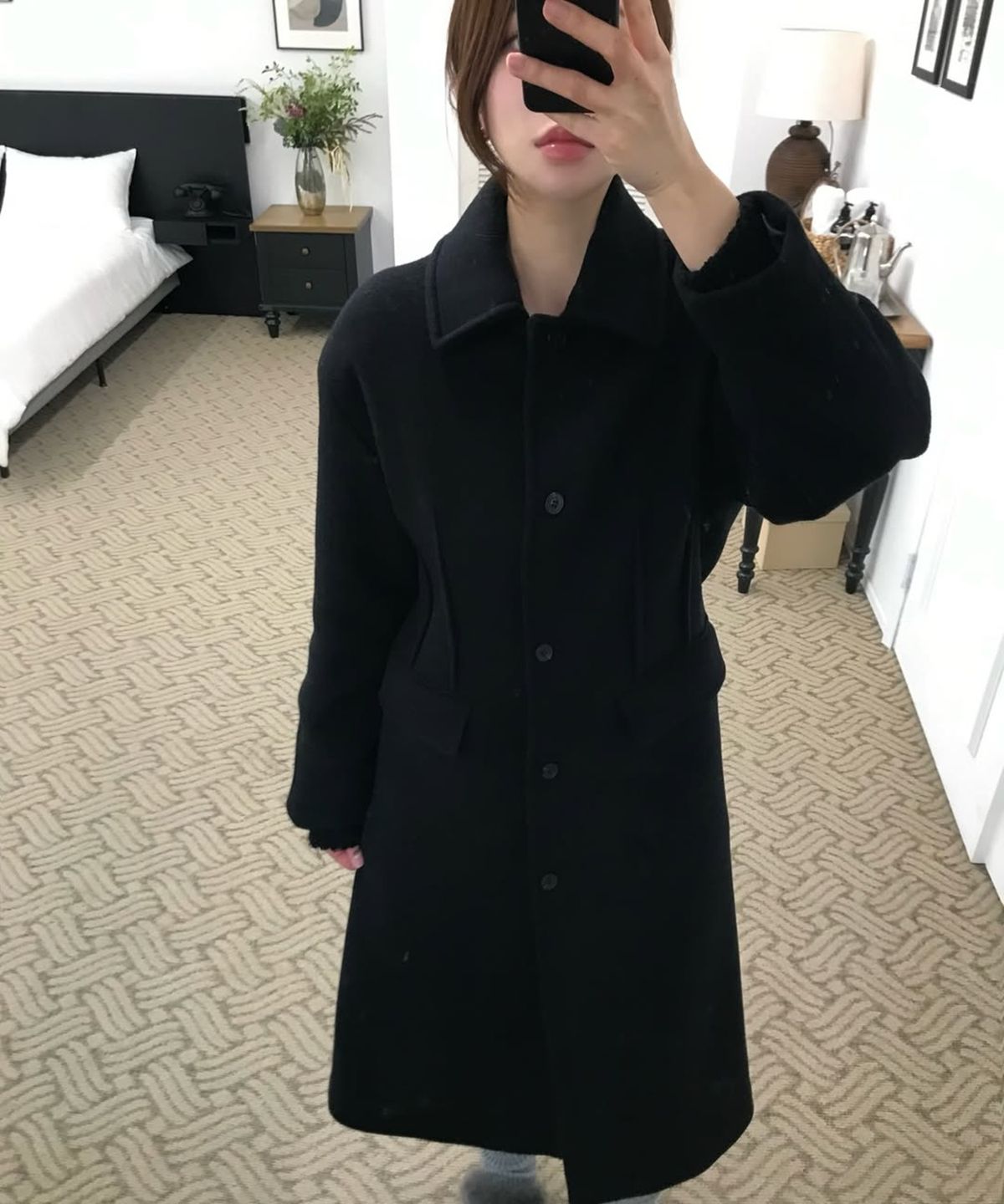 아위(AHWE) Phoebe Dart Coat_Black