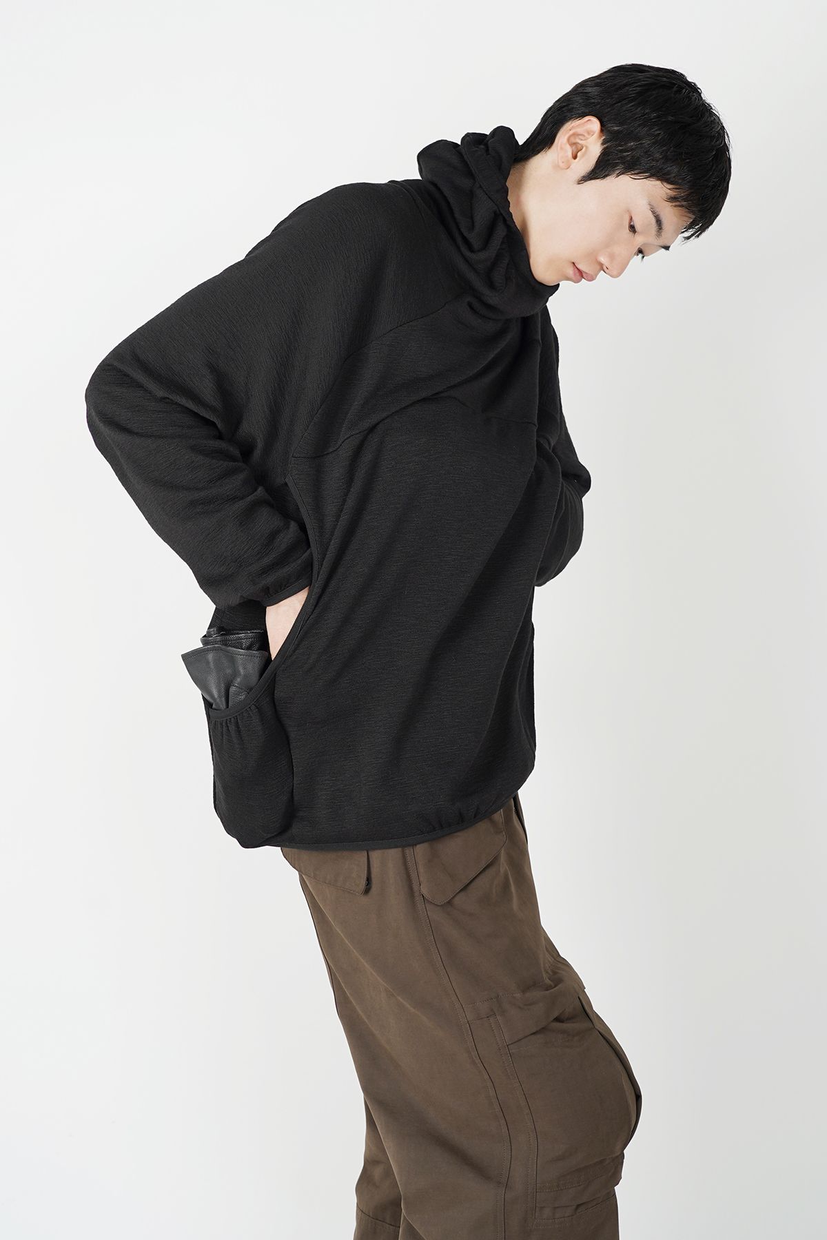 폼리쉬(FORMLICH) SHIRRED HOOD / BLACK