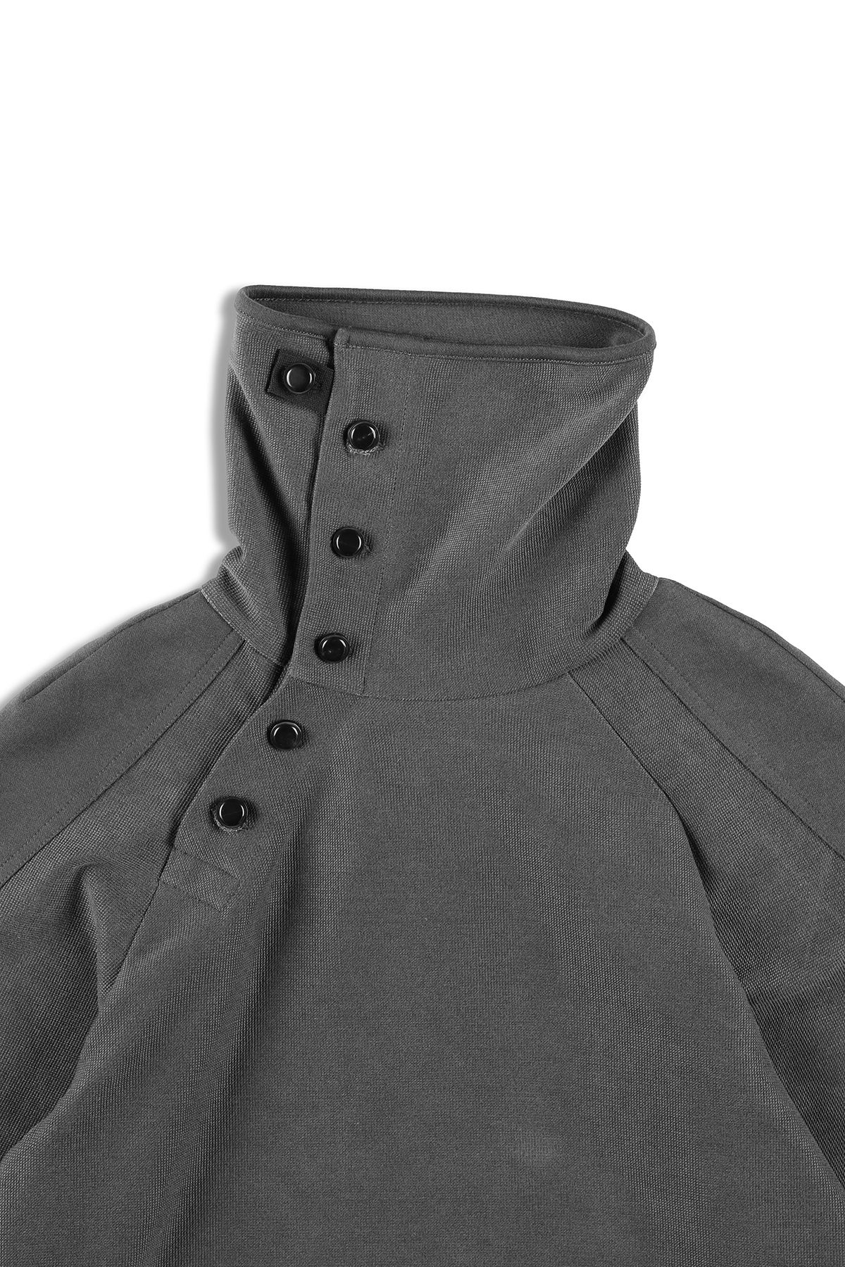 폼리쉬(FORMLICH) BUTTON HIGH NECK SWEATER / GREY