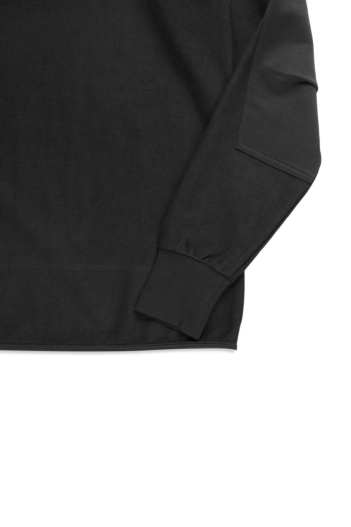 폼리쉬(FORMLICH) BUTTON HIGH NECK SWEATER / BLACK
