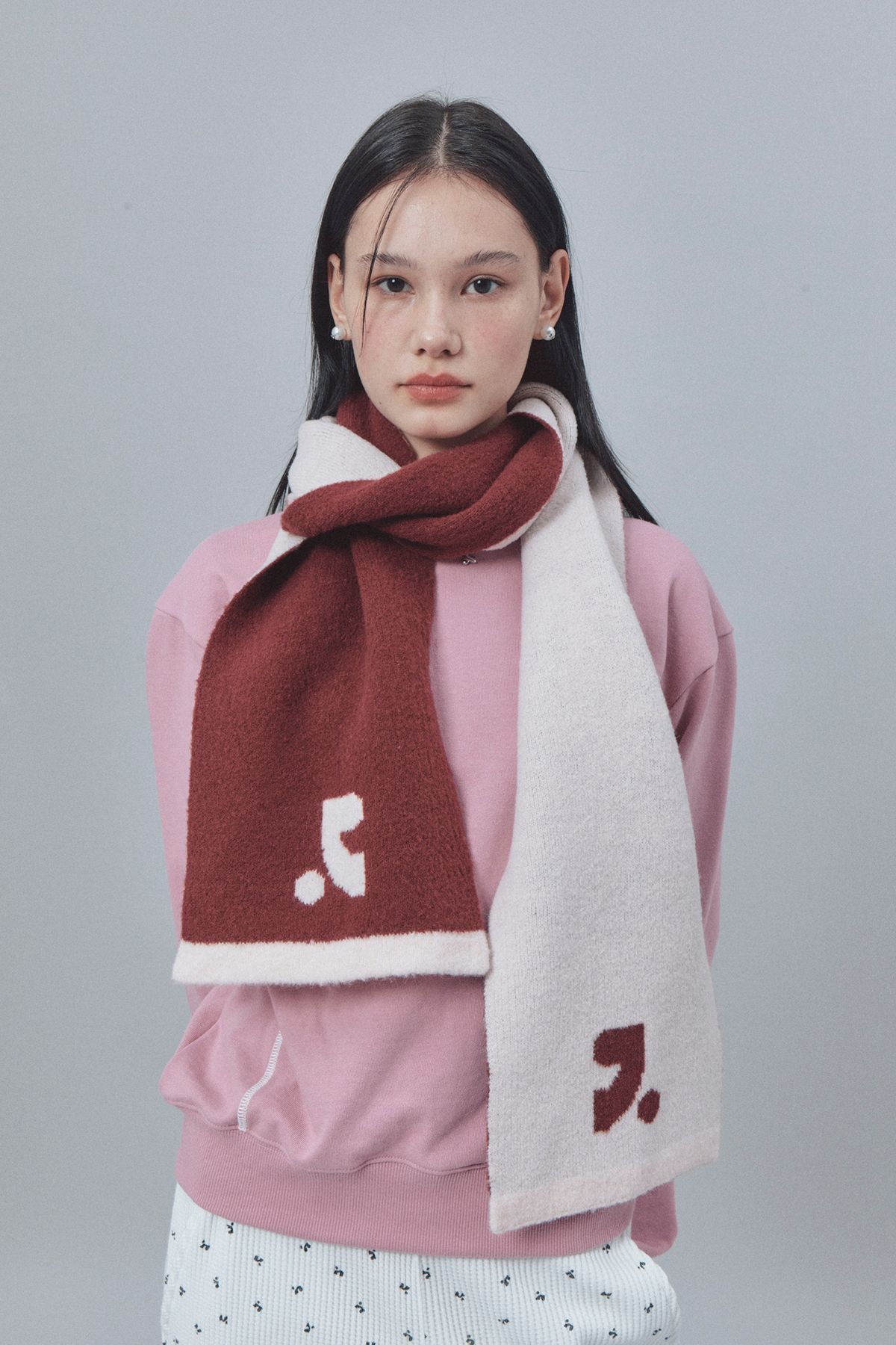 레스트앤레크레이션(REST&RECREATION) LOGO KNIT MUFFLER - RED