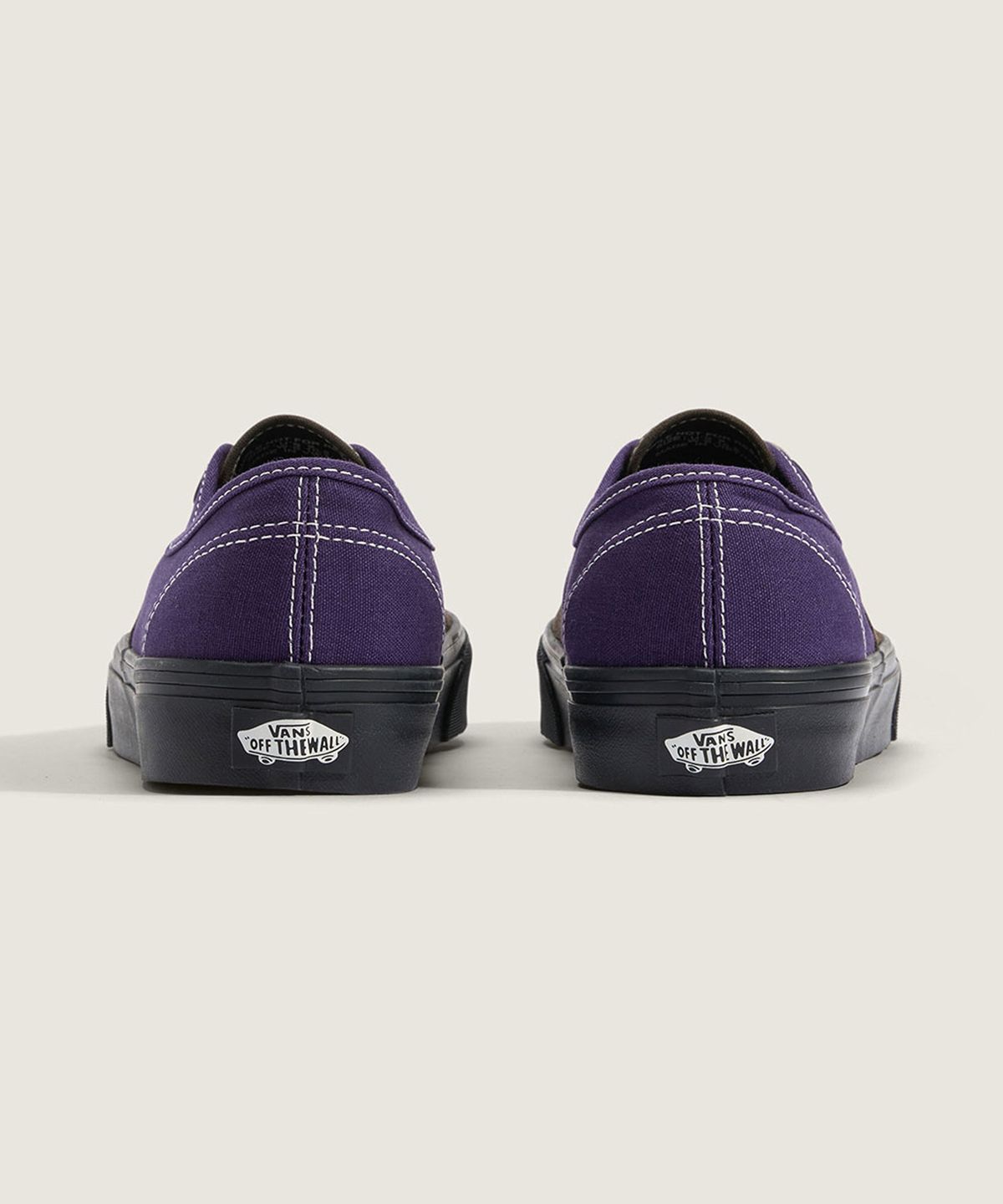 반스(VANS) 어센틱 - 블랙 사이드월:고딕 그레이프 / VN000D7Y11E1
