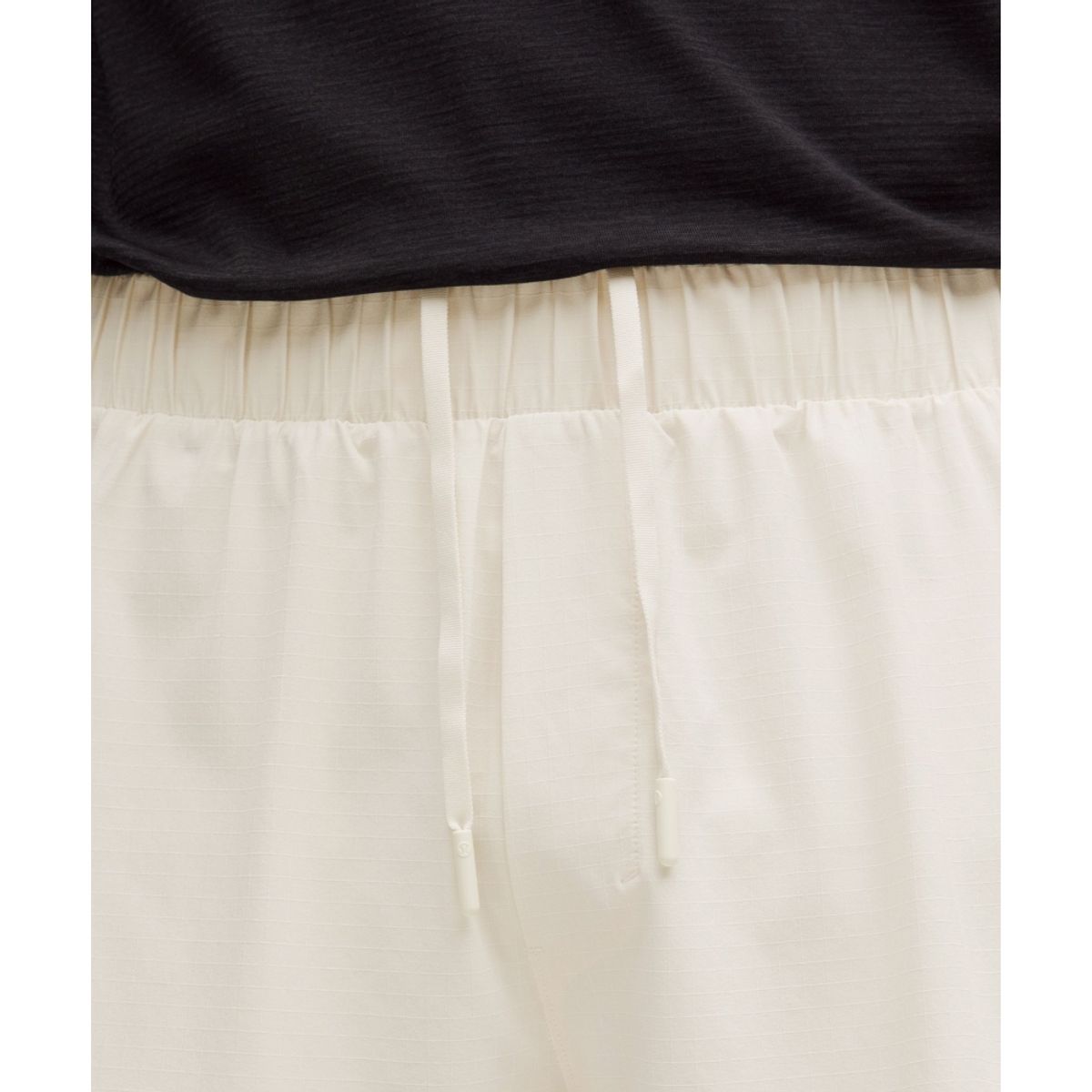 룰루레몬(LULULEMON) 마일 메이커 립스탑 라인드 쇼츠 4inch  LTIV