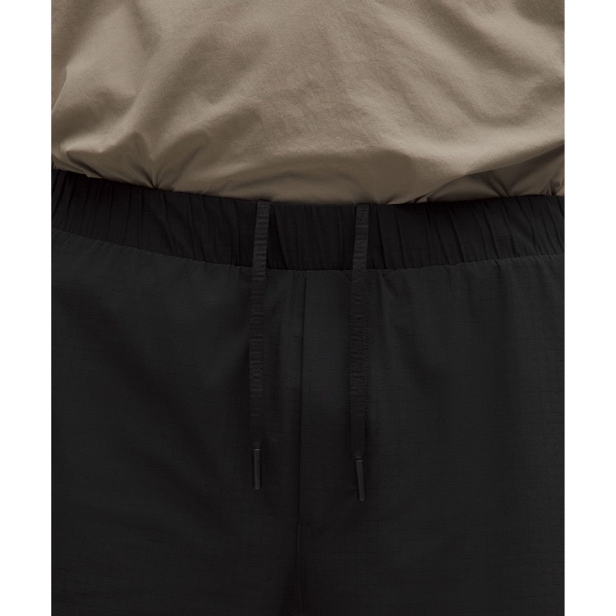 룰루레몬(LULULEMON) 마일 메이커 립스탑 라인드 쇼츠 4inch  BLK