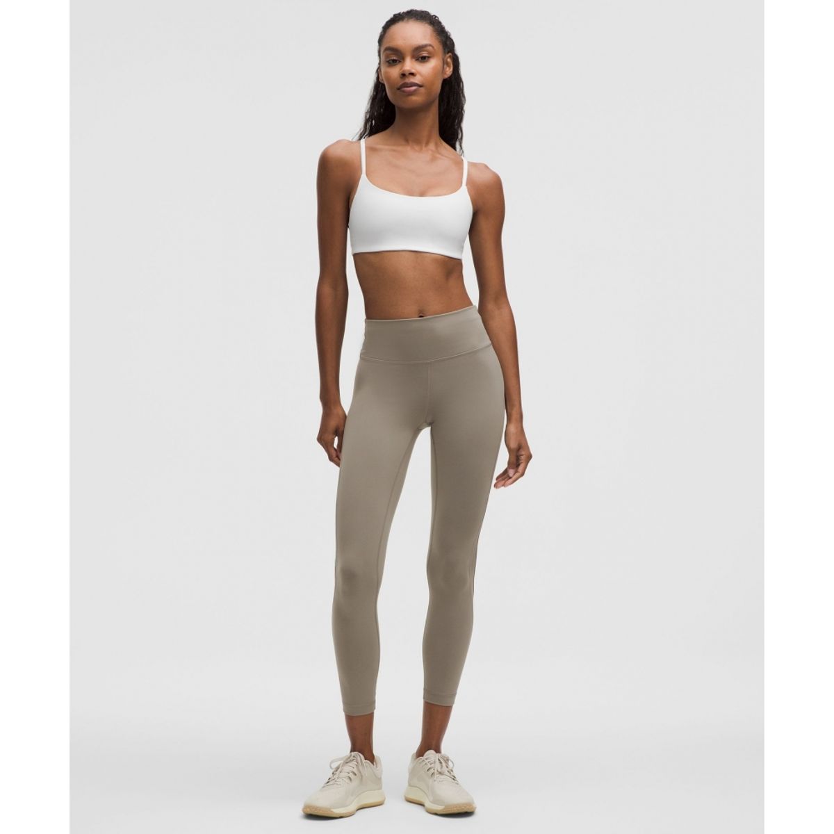 룰루레몬(LULULEMON) 원더 트레인 스트래피 레이서 브라 *라이트 서포트, A B컵  WHT