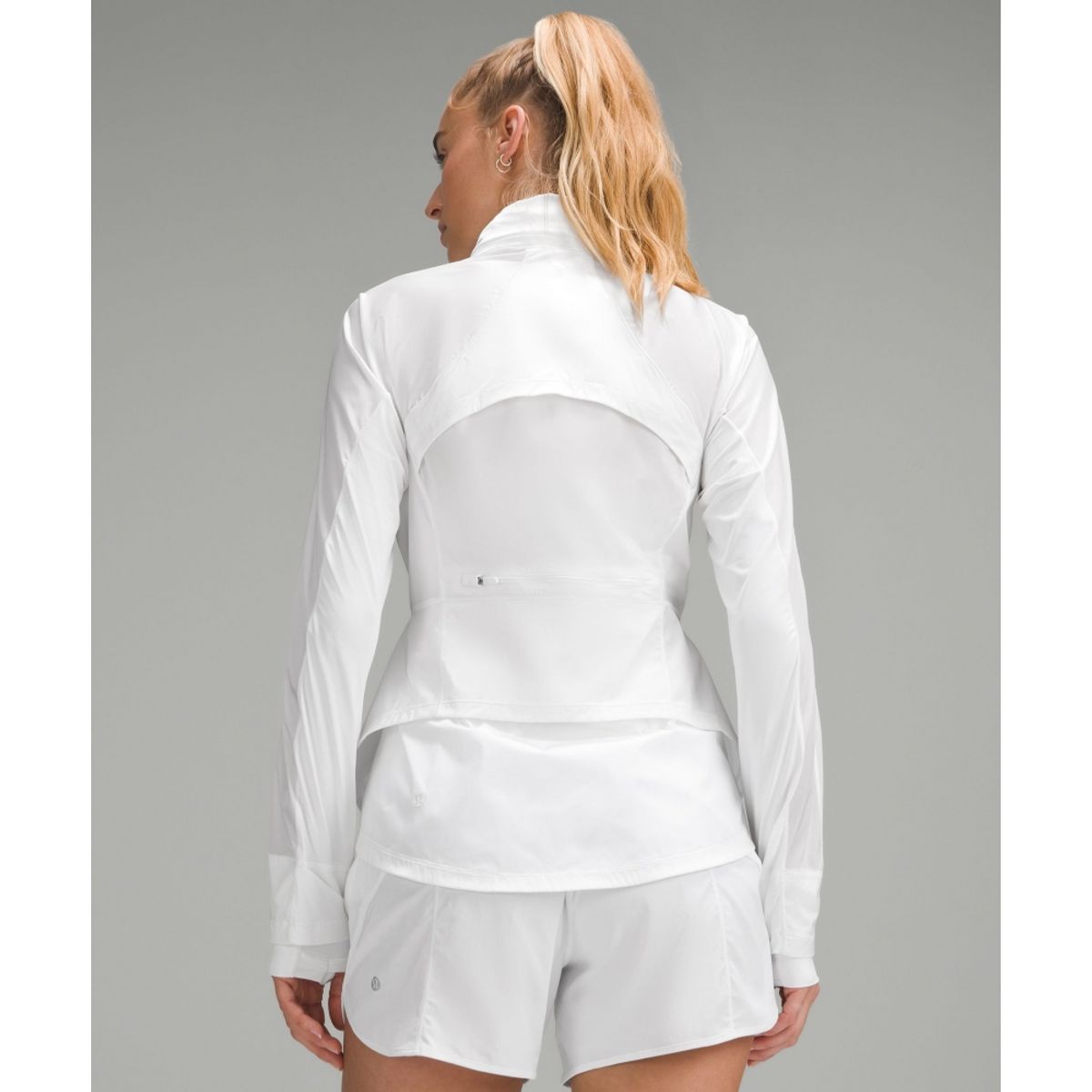 룰루레몬(LULULEMON) 골 스매셔 재킷  WHT