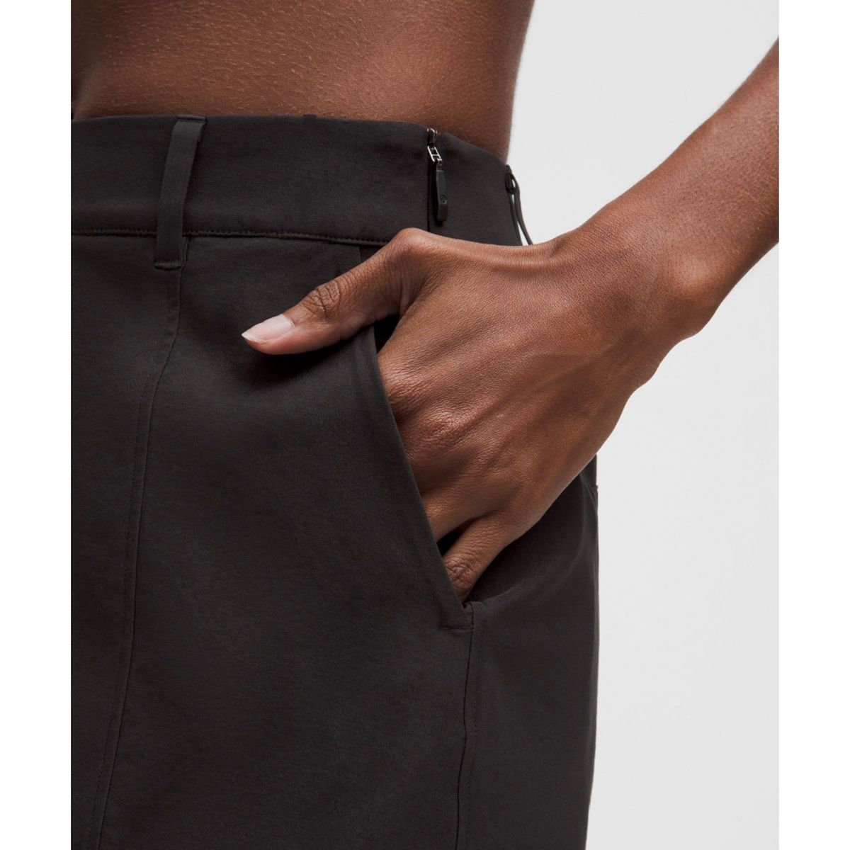 룰루레몬(LULULEMON) 스트레치 트윌 프런트 플리트 골프 스커트 *임브로이더드 로고  BLK