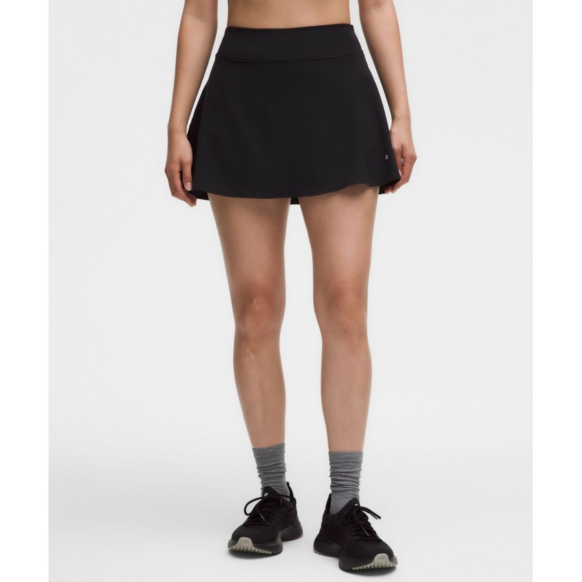 룰루레몬(LULULEMON) 라이트웨이트 하이라이즈 테니스 스커트 *스티치드 로고  BLK