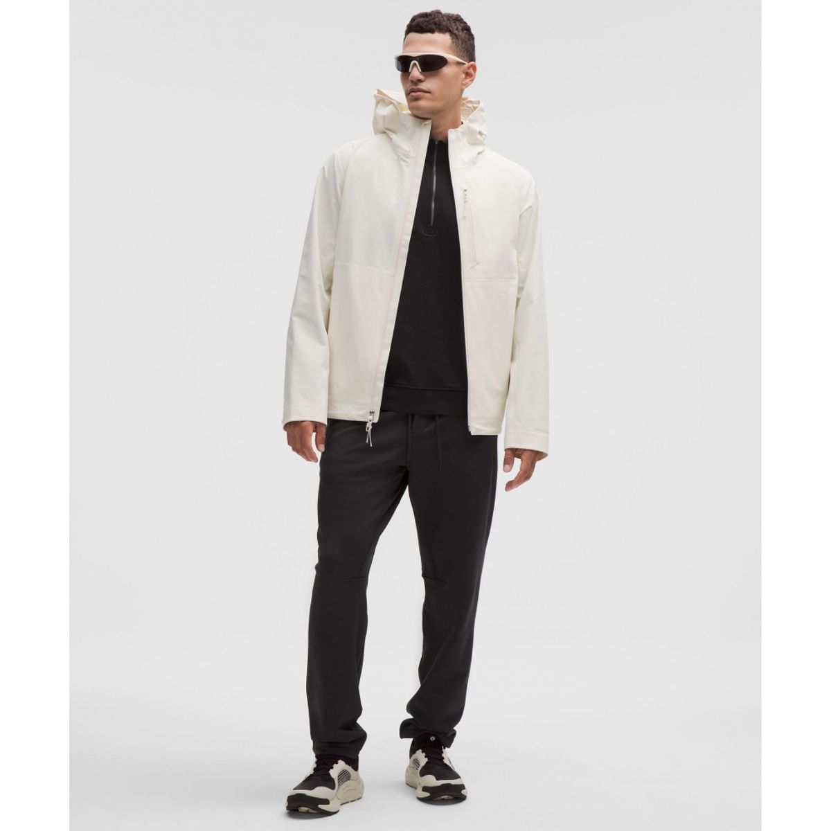 룰루레몬(LULULEMON) 엔지니어드 웜스 하프집  BLK BLK