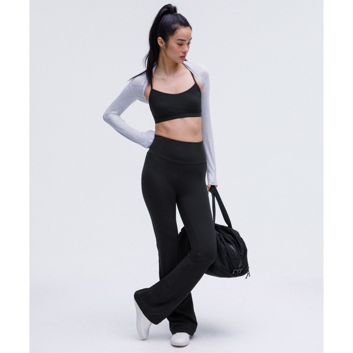 룰루레몬(LULULEMON) 그루브 Nulu 슈퍼 하이라이즈 플레어드 팬츠 *레귤러  BLK