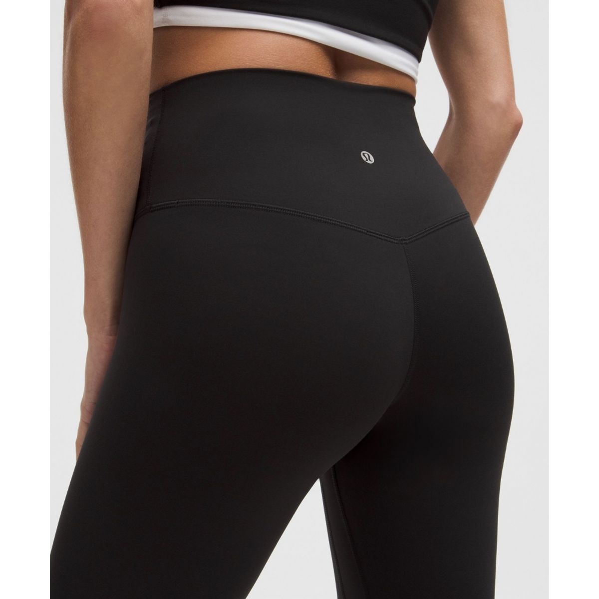 룰루레몬(LULULEMON) Align No Line™ 하이라이즈 팬츠 25”  BLK