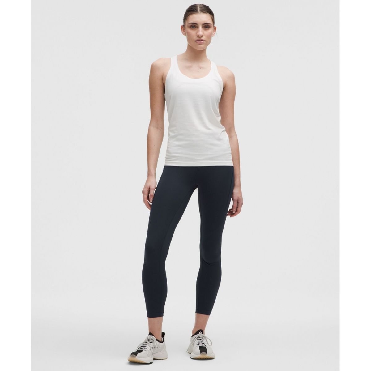 룰루레몬(LULULEMON) 원더 트레인 하이라이즈 타이츠 위드 포켓 25inch  TRNV