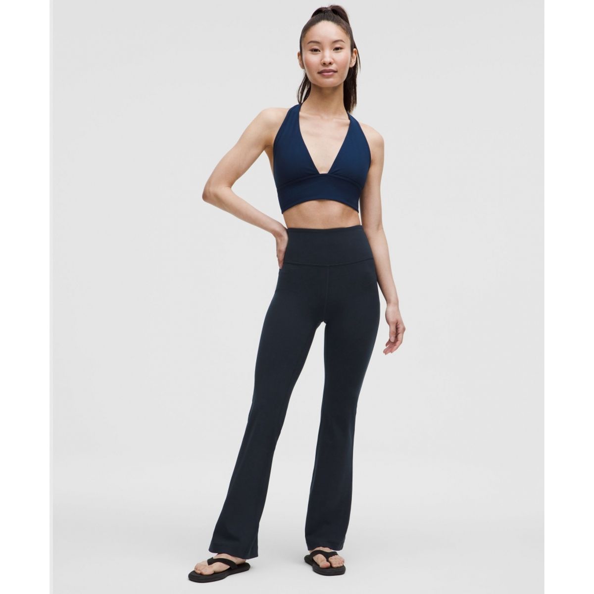 룰루레몬(LULULEMON) 그루브 Nulu 슈퍼 하이라이즈 플레어드 팬츠 30inch *아시아 핏