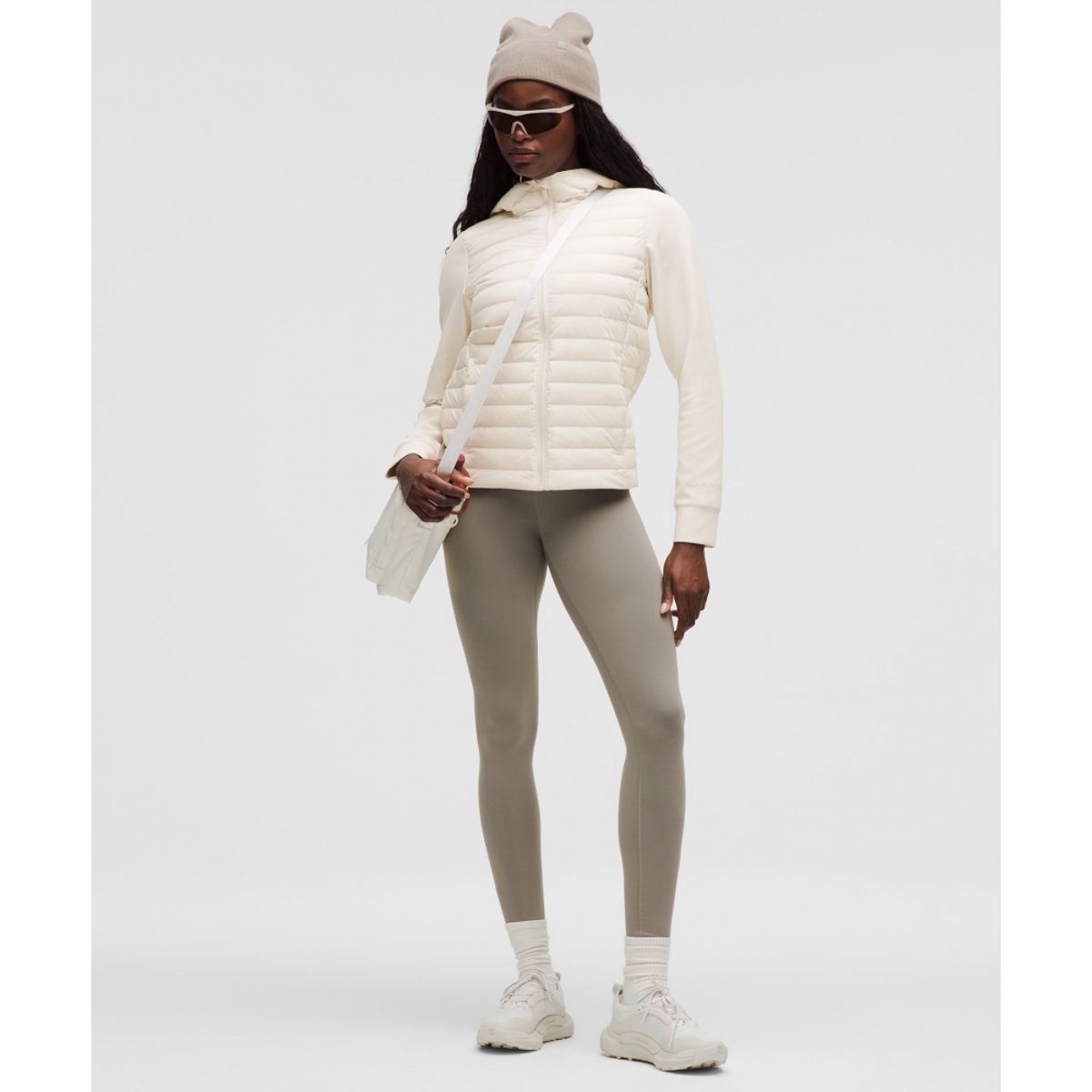 룰루레몬(LULULEMON) 다운 앤 어라운드 700 다운 필 재킷  LTIV