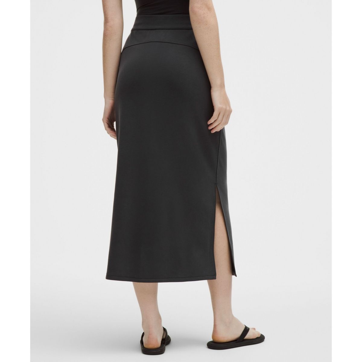 룰루레몬(LULULEMON) Softstreme 풀온 하이라이즈 맥시스커트  BLK