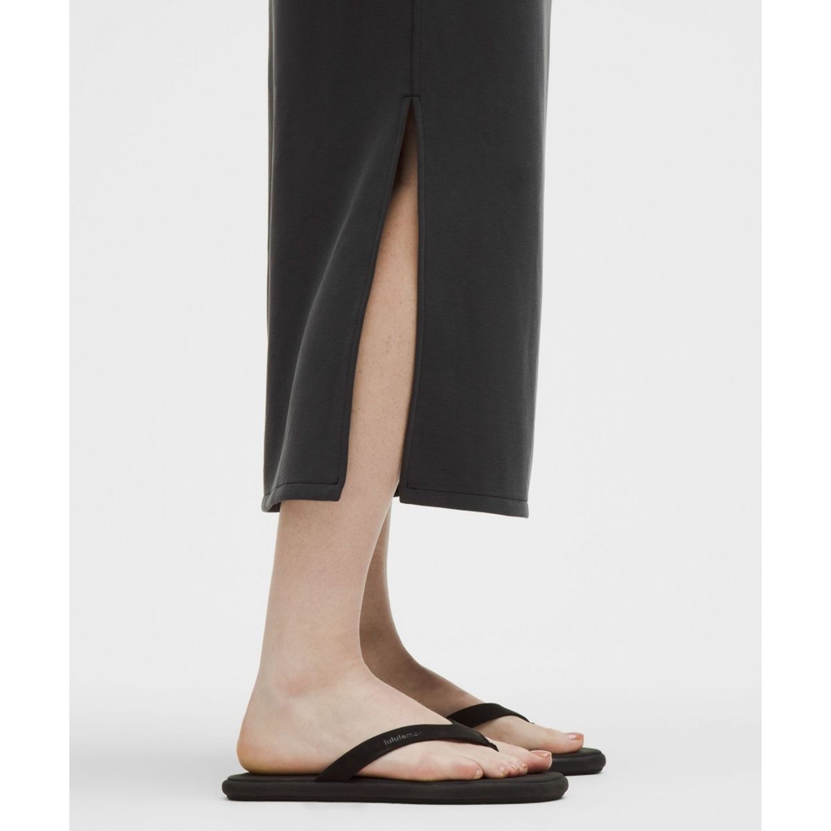 룰루레몬(LULULEMON) Softstreme 풀온 하이라이즈 맥시스커트  BLK