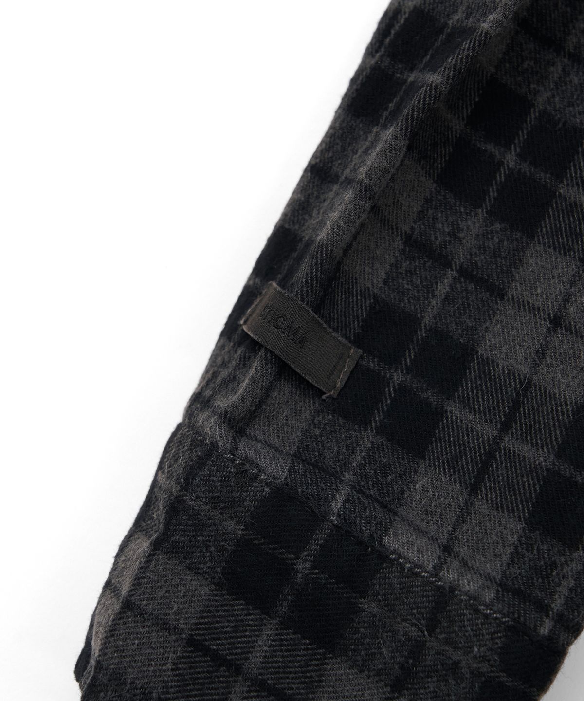 스티그마(STIGMA) PIGMENT CROP OVER SHIRTS CHARCOAL