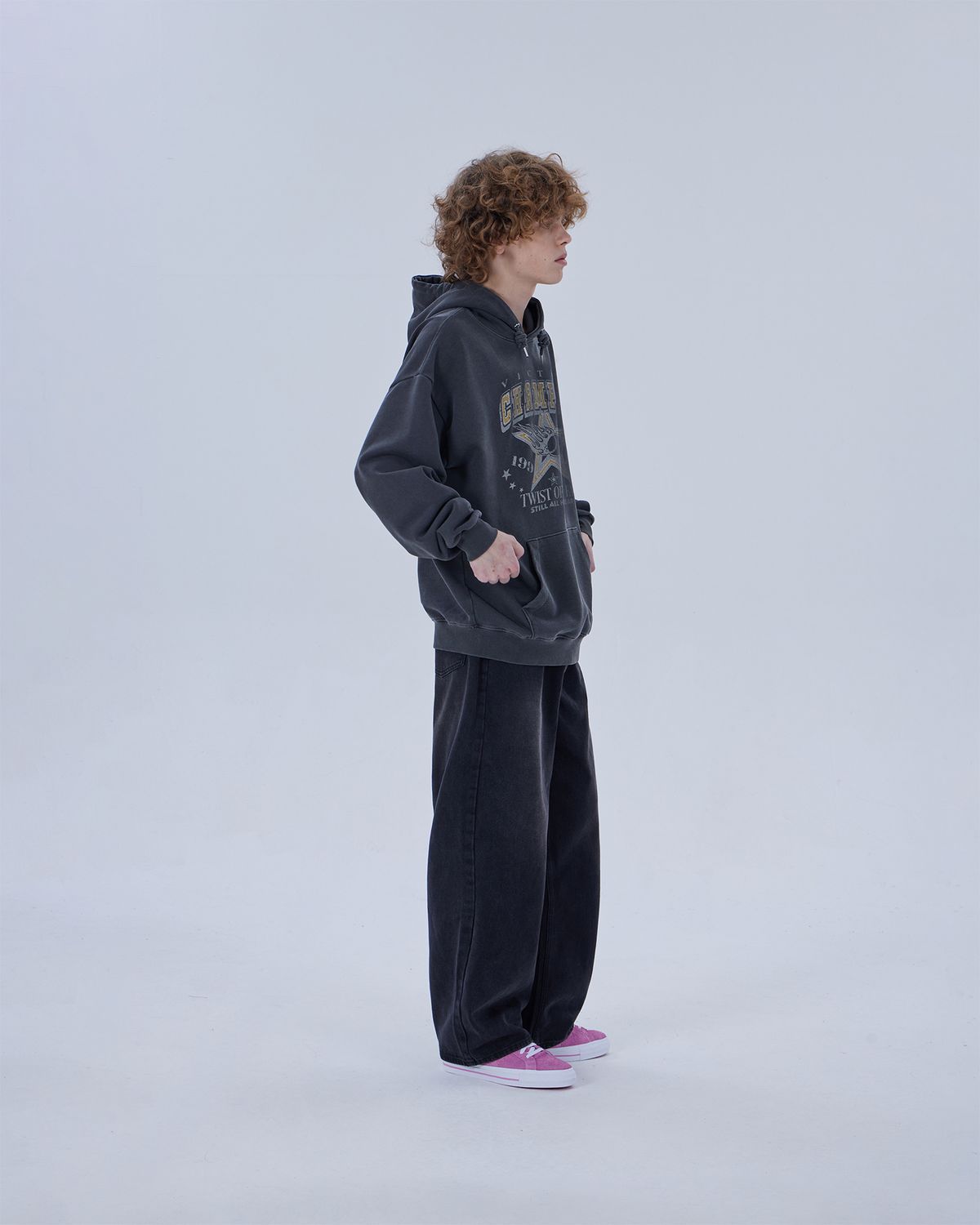 디스펑트(DYSFUNCT) CHAMPION STAR PIGMENT HOODIE (CHARCOAL)