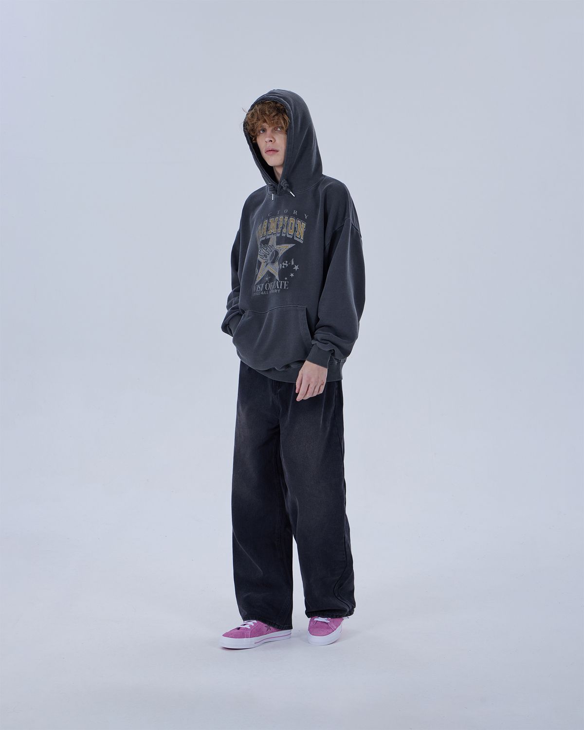 디스펑트(DYSFUNCT) CHAMPION STAR PIGMENT HOODIE (CHARCOAL)
