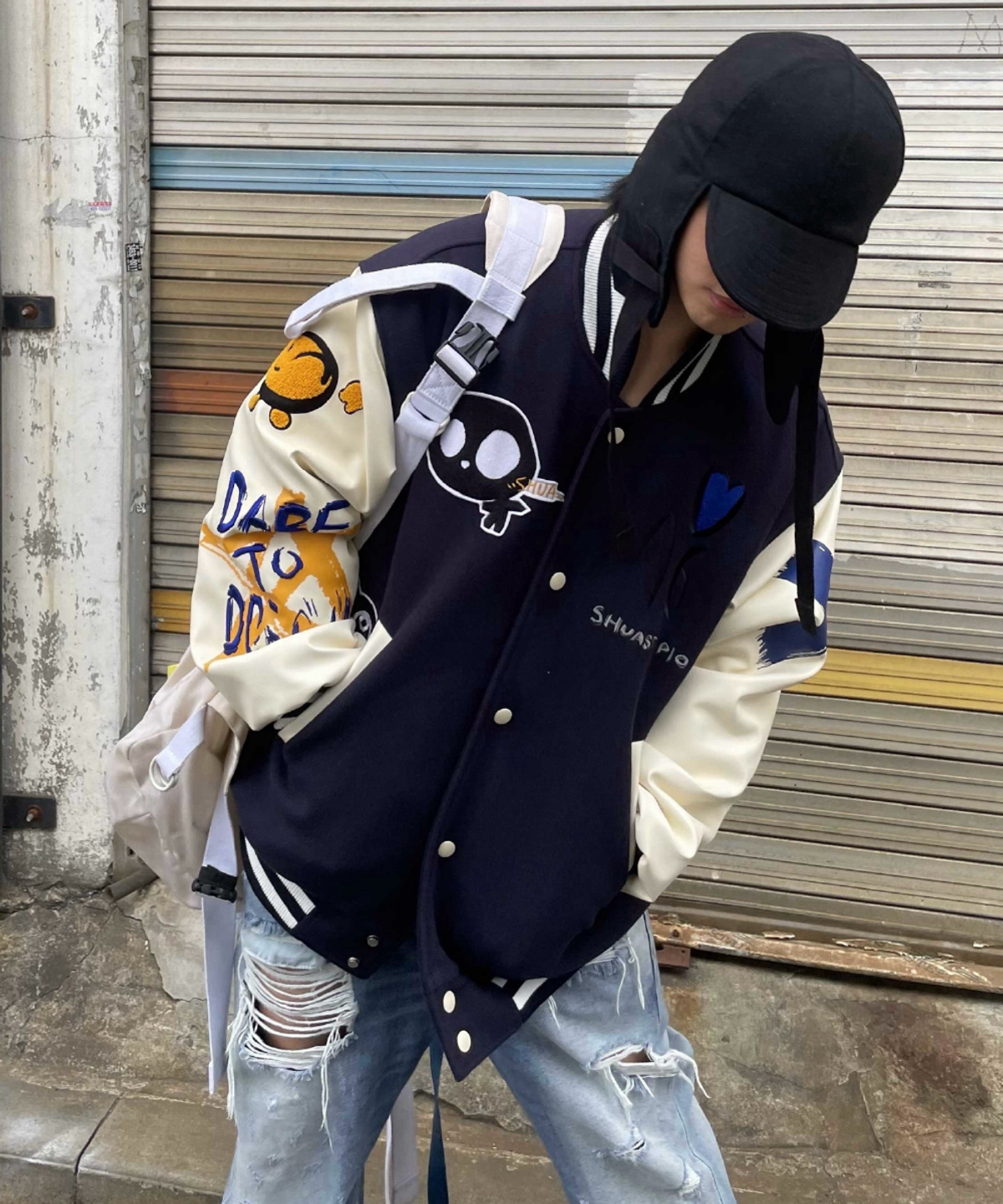 수아트(XHUA'T) 러브 바시티 자켓