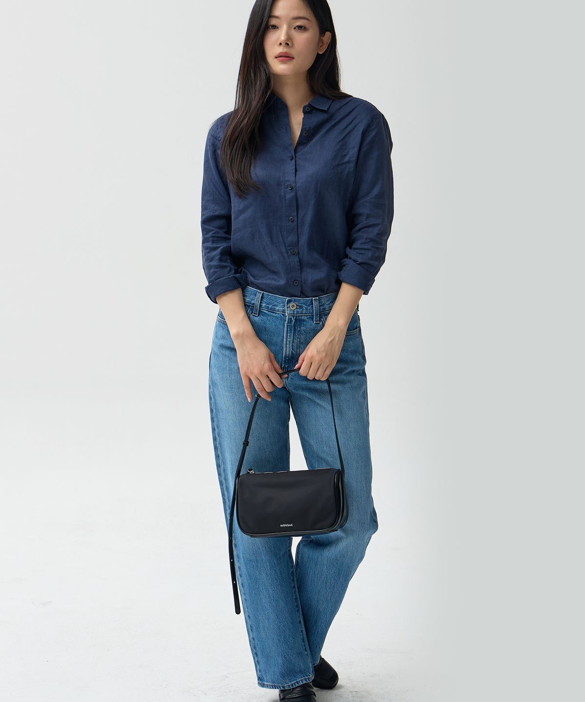 몽삭(MONSAC) 몽삭 클로이 Nylon 숄더백 미디움 블랙 AP15-2515-BN