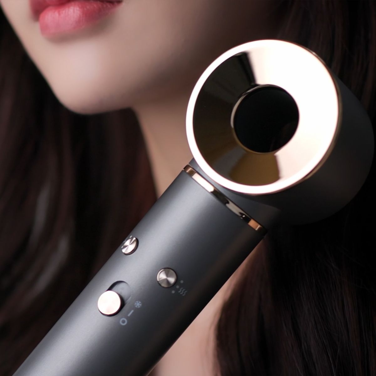 슈틸루스터(STILLUSTER) 멀티 헤어스타일러 드라이기 롱컬러 ST-DR100P + 전용 거치대 세트 구성