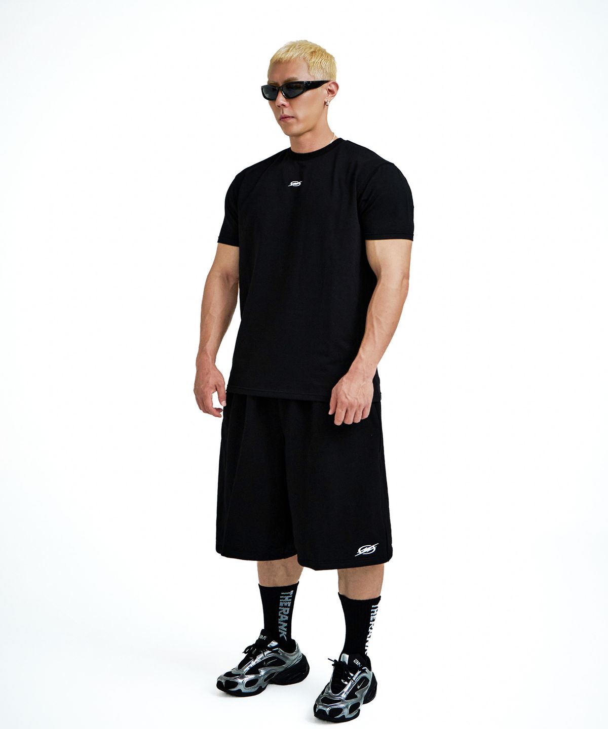 더랭크(THERANK) SYMBOLIC CORE MUSCLE TEE [BLACK]