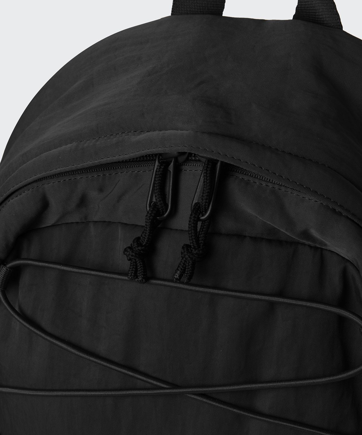 무신사 스탠다드(MUSINSA STANDARD) 에이지드 나일론 스트링 백팩 [블랙]