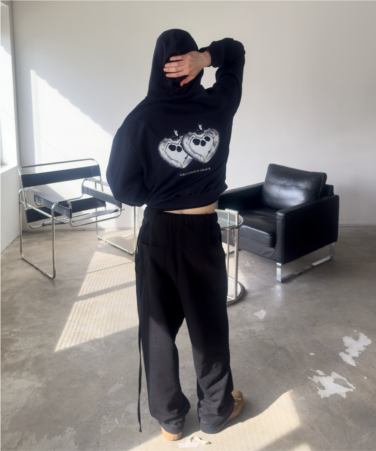 솔넬리아 가브리엘(Solnelia Gabriel) MANGOSTEEN CORE/CROP SEMI-OVER FIT HOODIE ZIP-UP
