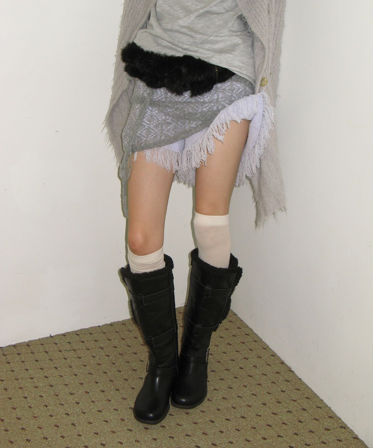포기무디(FOGGY MOODY) Ember 0034. Belted Fur Boots - 2colors
