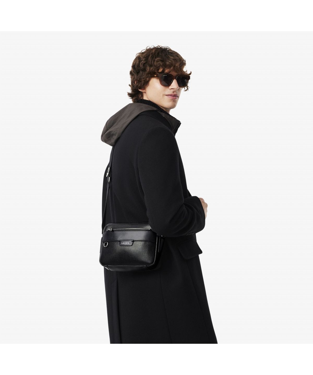 라코스테(LACOSTE) 남성 오시안 리포터백 NH5048O55N 000