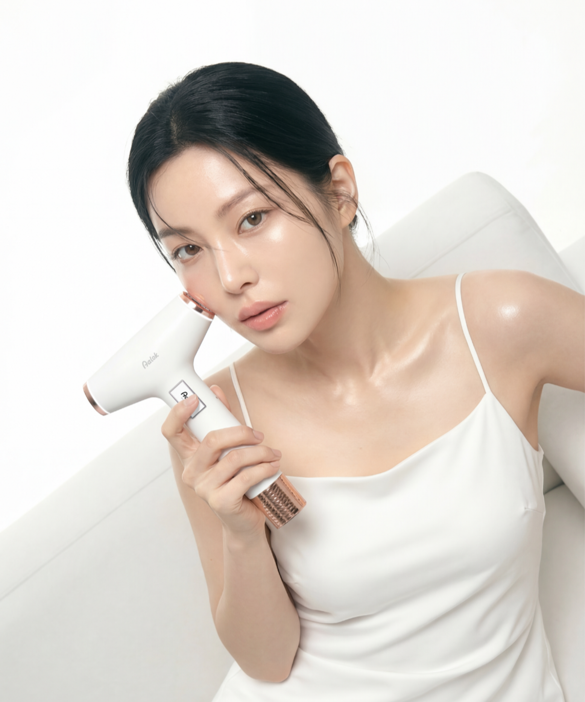 알록(AALOK) 알록 울트라체인지 포커스 하이푸 고주파 리프팅 마사지기 홈케어 뷰티디바이스