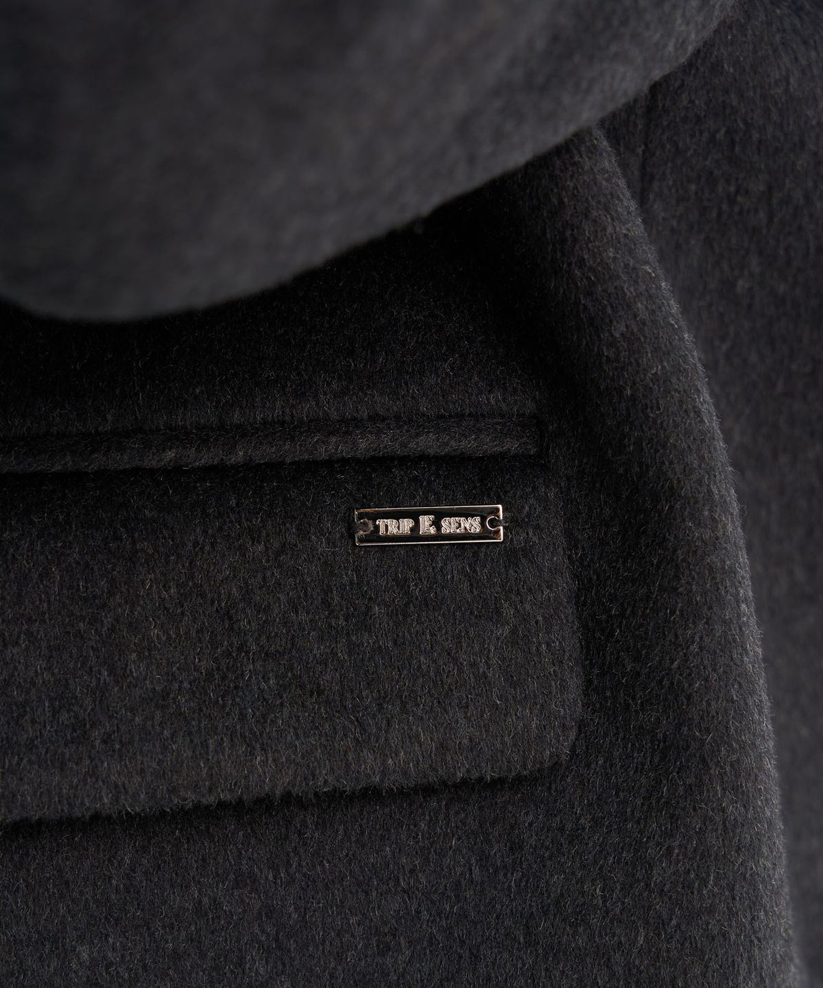 트립르센스(TRIP LE SENS) [F/W]커스텀 울 카라 히든 스냅 블레이저_차콜