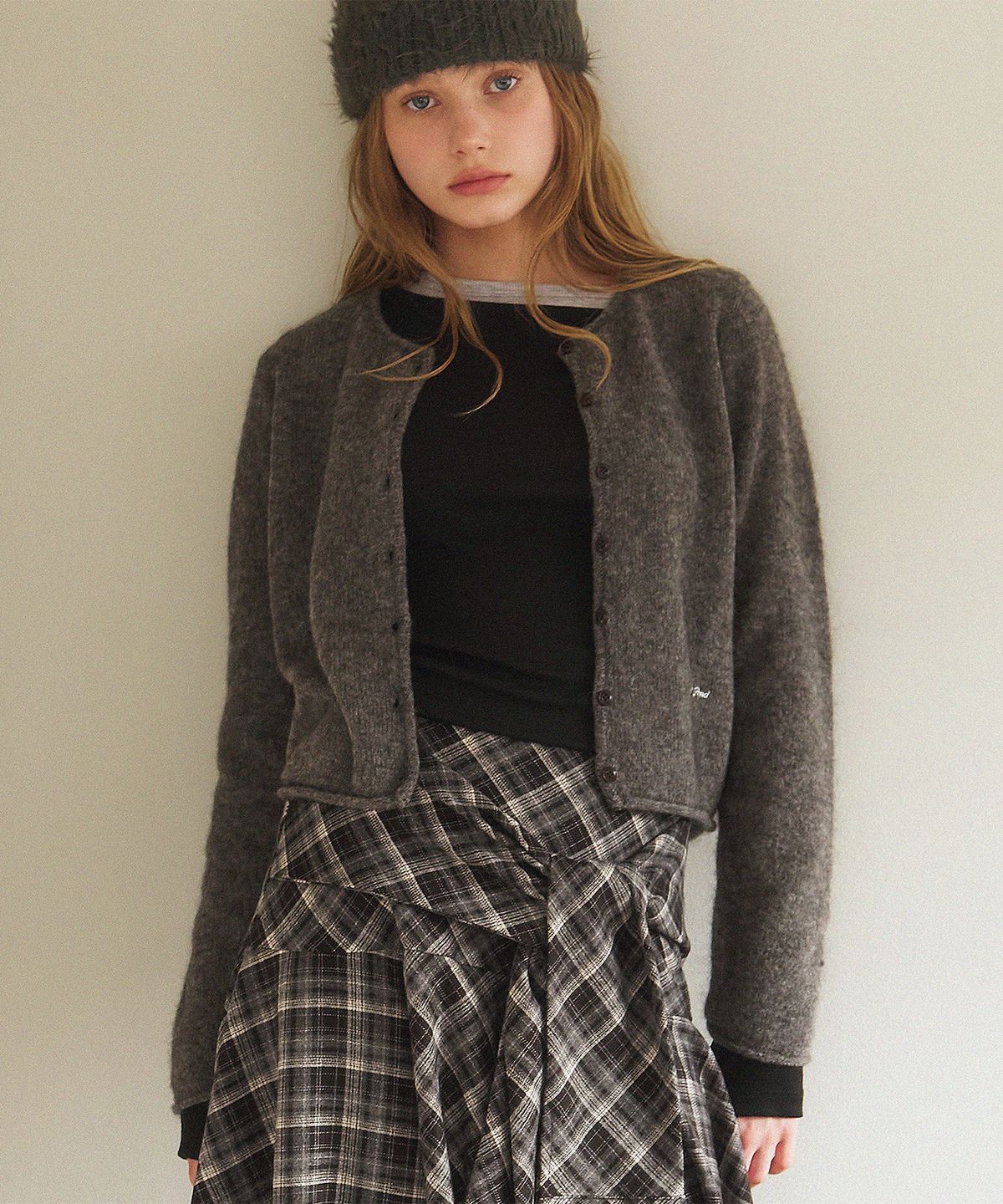 하우스 오브 폰드(HOUSE OF POND) Super Fine Mohair Round Neck Cardigan_Grey