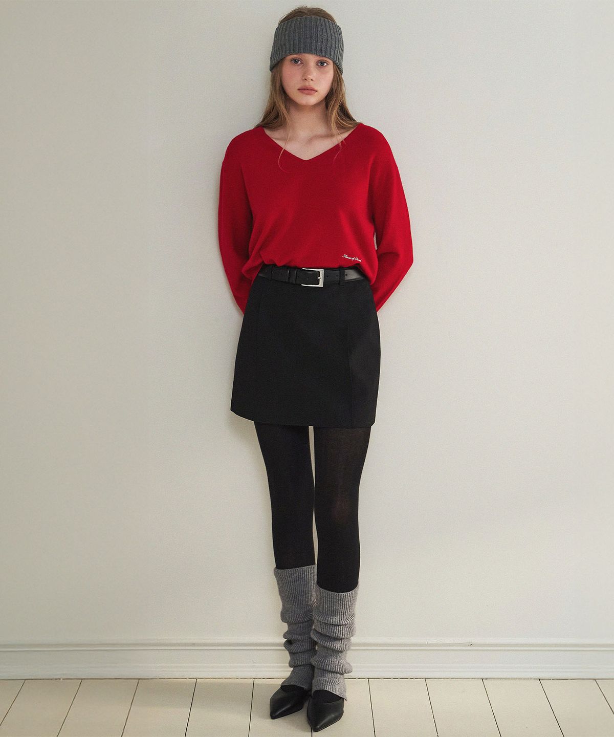 하우스 오브 폰드(HOUSE OF POND) Wool 100 V Neck Loose Fit Pullover_Red
