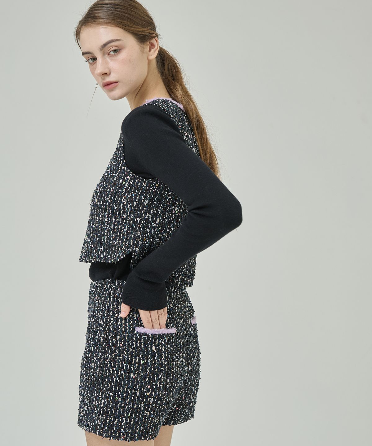 라피네아뜰리에(RAFFINE ATELIER) 라일락 반바지