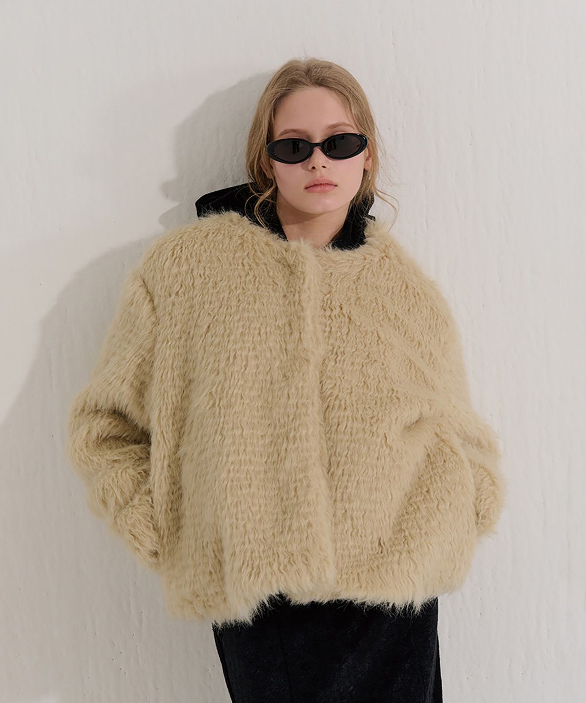 카미노(CAMINO) 오버사이즈 퍼 자켓 베이지