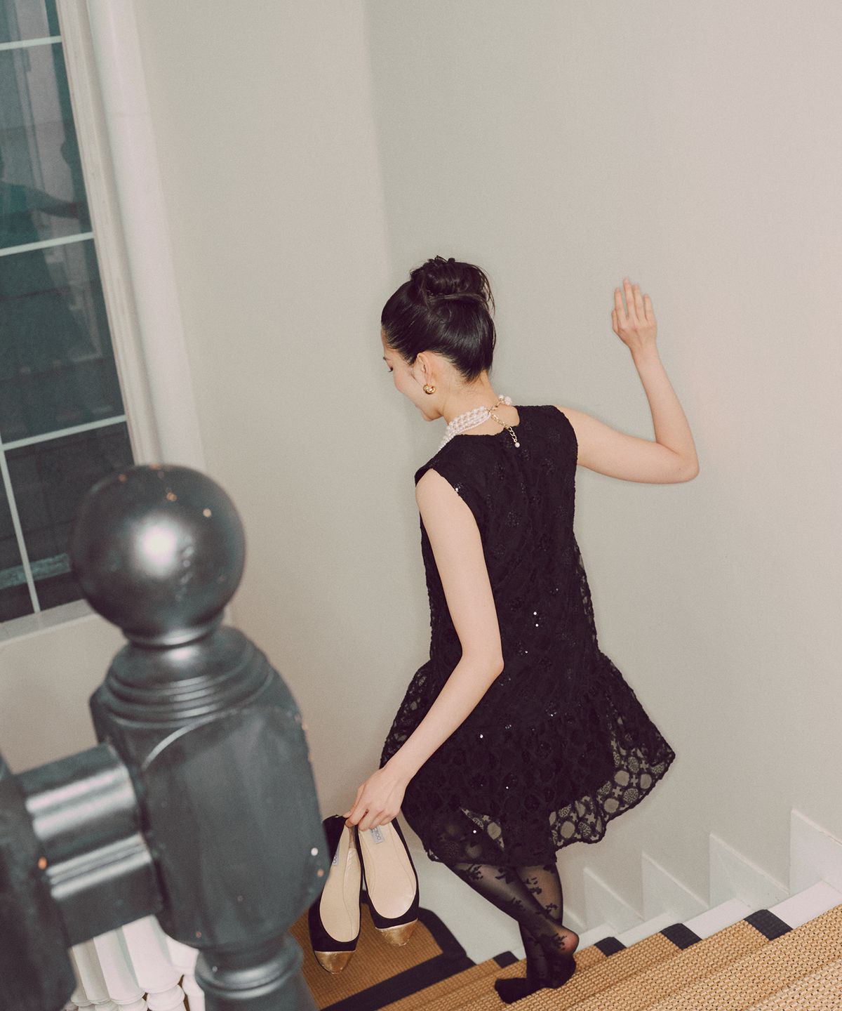라피네아뜰리에(RAFFINE ATELIER) 시퀸 러플 원피스