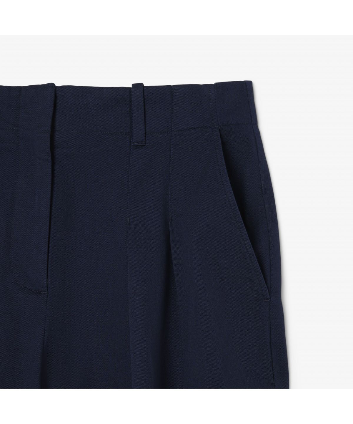 라코스테(LACOSTE) 여성 와이드핏 치노 턱팬츠 HF2445-55N 166